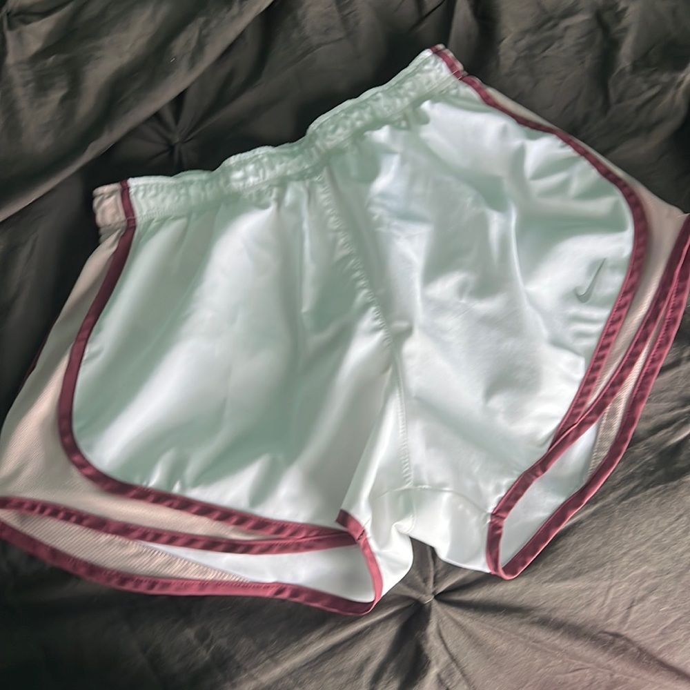 Nike White Athletic Shorts with Maroon Trim